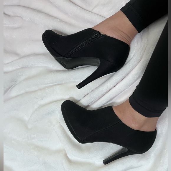 Merona black booties - Picture 4 of 7